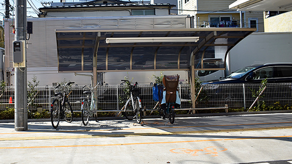 スギ薬局　板橋幸町店の駐輪場