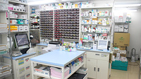スギ薬局　小石川１丁目店の調剤室