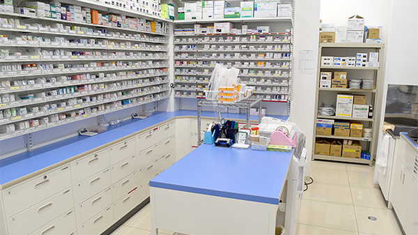 スギ薬局　葛飾青戸店の調剤室