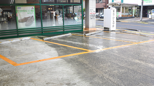 スギ薬局　立川錦町店の駐車場