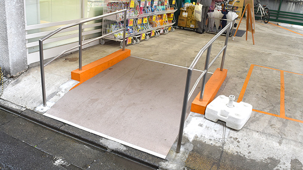 スギ薬局　立川錦町店のバリアフリー設備