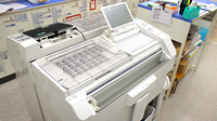 スギ薬局　残堀店の調剤器具