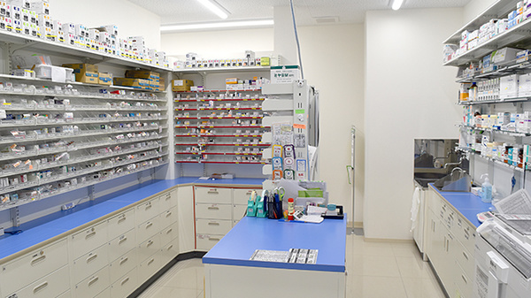 スギ薬局　保谷駅北口店の調剤室