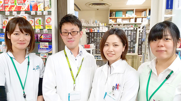 はなの木薬局アピタ富山店の薬剤師/スタッフ