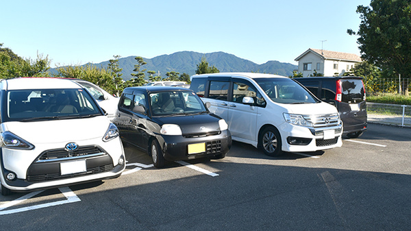 セイブ薬局の駐車場