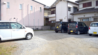 しあわせ薬局　片桐店の駐車場