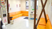 エール調剤薬局犬山羽黒店の待合スペース