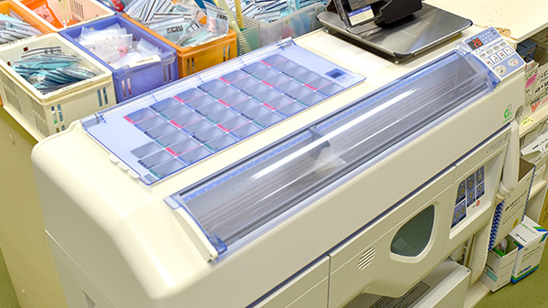穂並調剤薬局の調剤器具