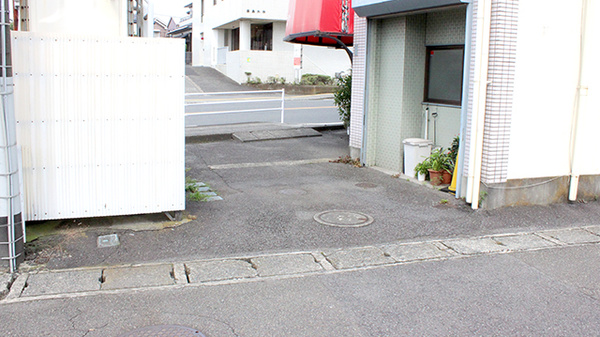 ハートファーマシーの駐車場