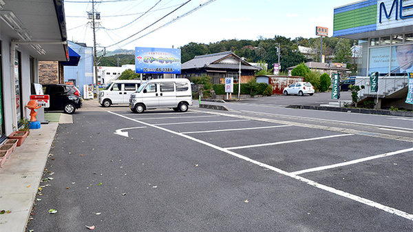キマタ薬局の駐車場