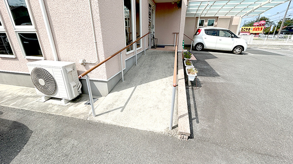 三恵薬局 合志店のバリアフリー設備