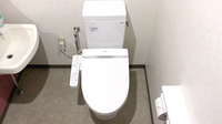 さと薬局のお手洗い
