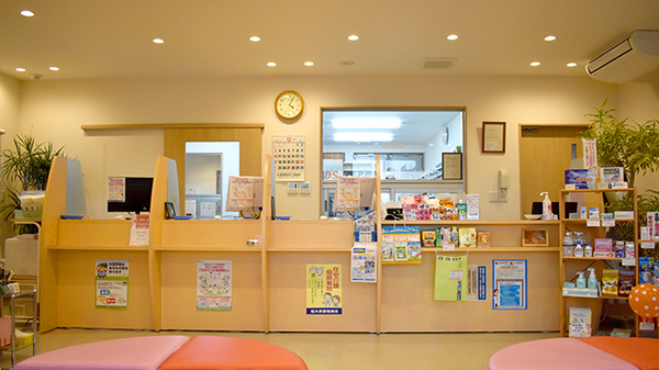 あすなろ薬局の受付/カウンター
