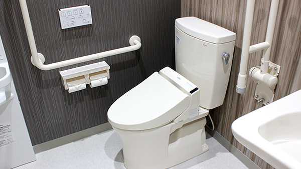 コムファ薬局しもつがのお手洗い