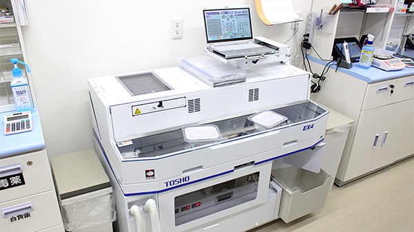 コムファ薬局しもつがの調剤器具