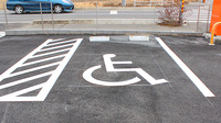コムファ薬局しもつがの駐車場