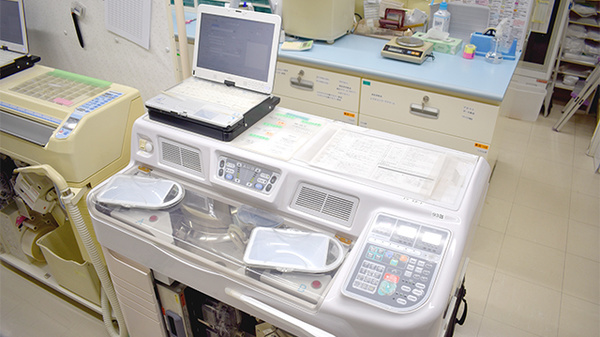 溝の口中央調剤薬局の調剤器具