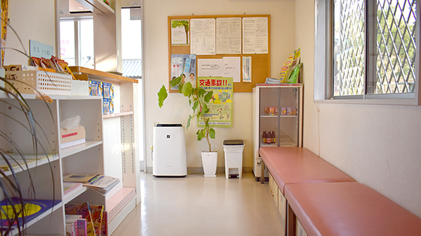 りぼん薬局北野店の待合スペース