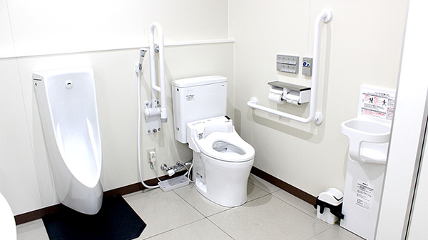 ドラッグセイムス青梅大門薬局のお手洗い
