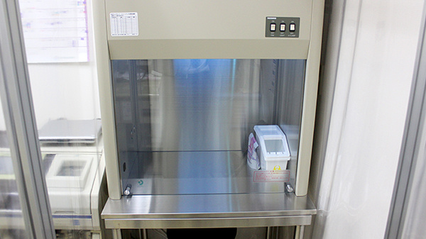 ももの木薬局の無菌調剤室完備