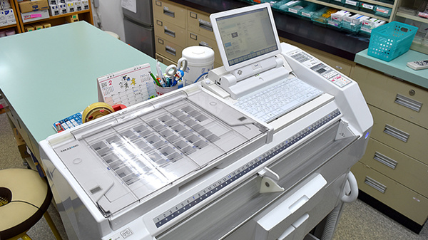 コメノ薬局の調剤器具