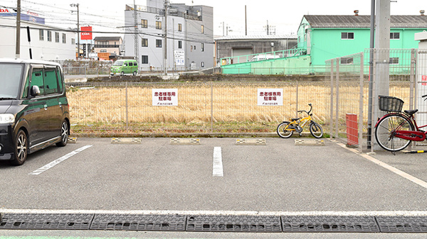 あけぼの薬局　富田林寿町店の駐車場