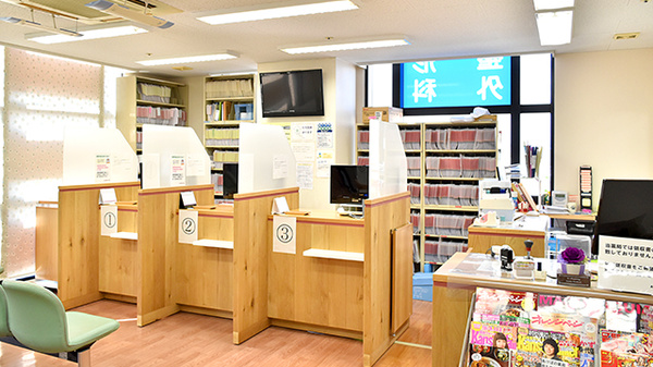 あけぼの薬局　立花店の受付/カウンター