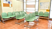あけぼの薬局　立花店の待合スペース