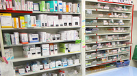 けやき薬局松江店の薬棚