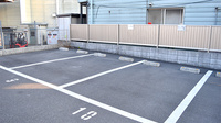 ポニー薬局の駐車場