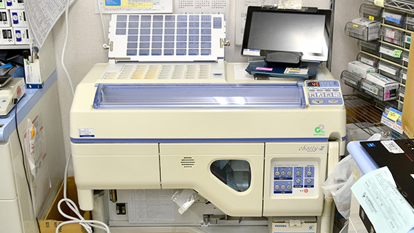 鈴木薬局　七里店の調剤器具