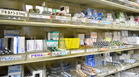 ライフ調剤薬局　駅前店の薬棚
