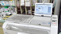 民主薬局の調剤器具