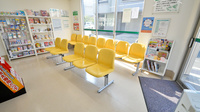 そうごう薬局　藤脇店の待合スペース