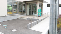 そうごう薬局　越谷レイクタウン店の入口