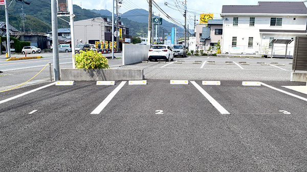 そうごう薬局　清水八木間店の駐車場