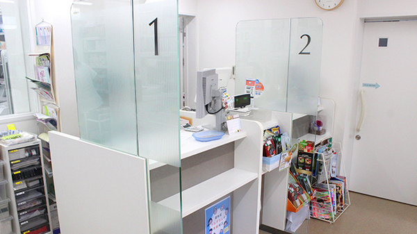 そうごう薬局　東蒲田店の受付/カウンター