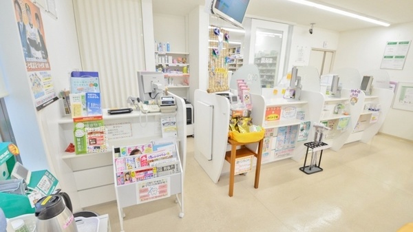そうごう薬局　新田原調剤センター店の受付/カウンター