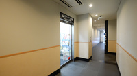 そうごう薬局　渡辺通店の入口