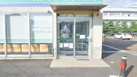 そうごう薬局　越前店の入口