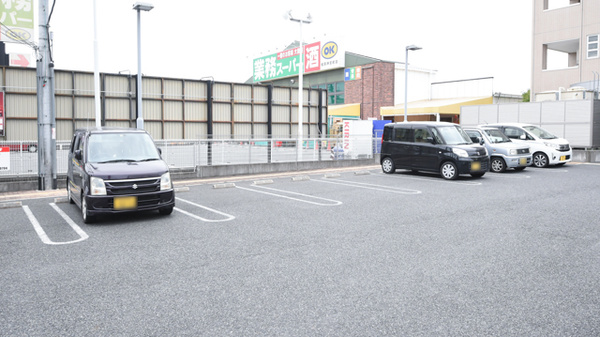 そうごう薬局　かしはら店の駐車場