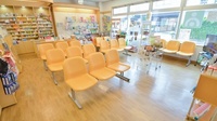 そうごう薬局　上五島店の待合スペース