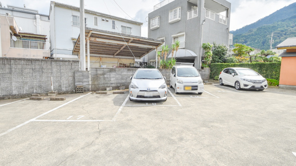 そうごう薬局　銀座通店の駐車場