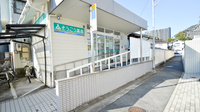 そうごう薬局　草津店の入口