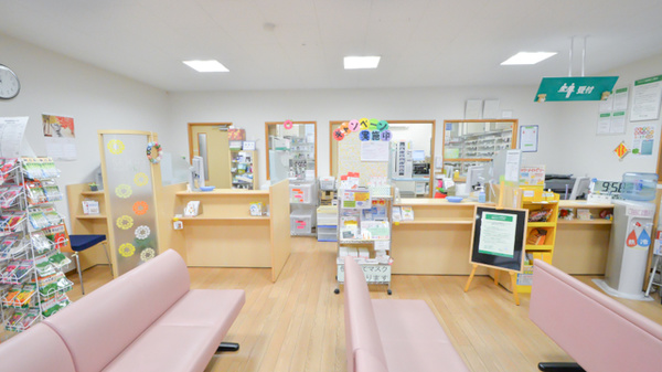 そうごう薬局　下松中央店の受付/カウンター