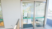 そうごう薬局　国東店の入口