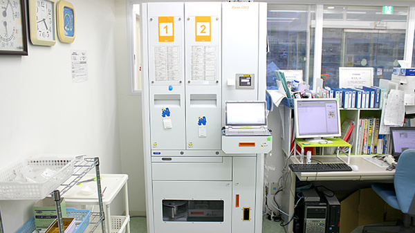 医学部前調剤薬局の調剤器具