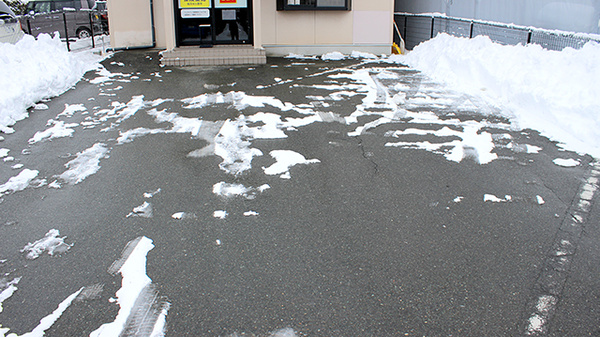 かごた調剤薬局の駐車場