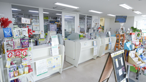 そうごう薬局　中庄店の受付/カウンター