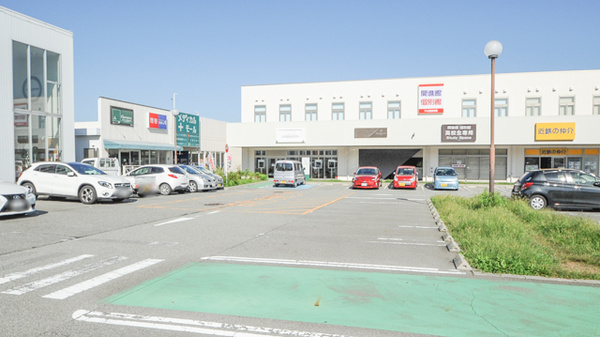 そうごう薬局　三田店の駐車場